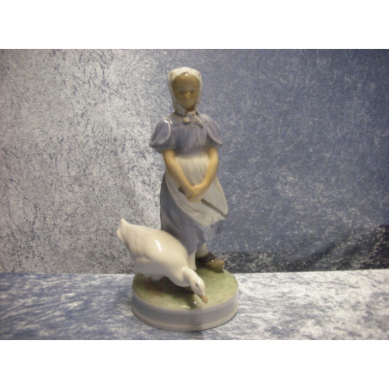 Goose-girl no 527, 23.5 cm, Factory first, RC