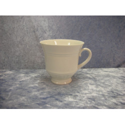 White Offenbach, Coffee cup no 102+305, 7x7.5 cm, B&G-2
