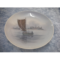 Plate with Ship at Kronborg no 2141/1125, 25 cm, Royal Copenhagen