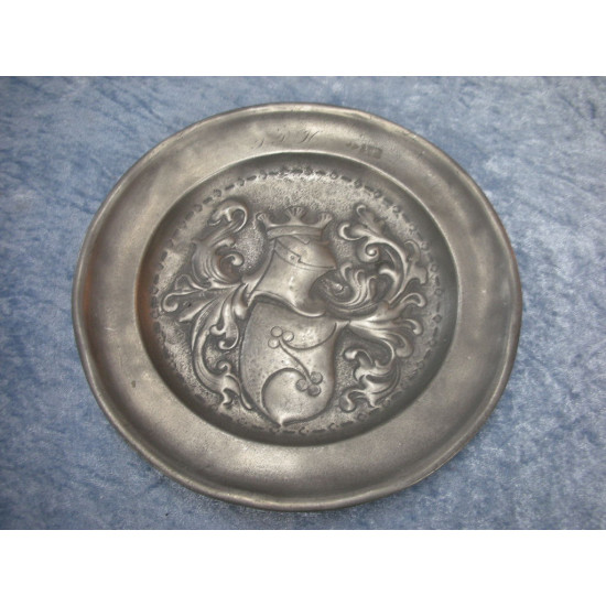 Tin Dish with raised pattern, 23 cm