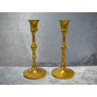 2 Old brass Candlesticks, 17.2 cm