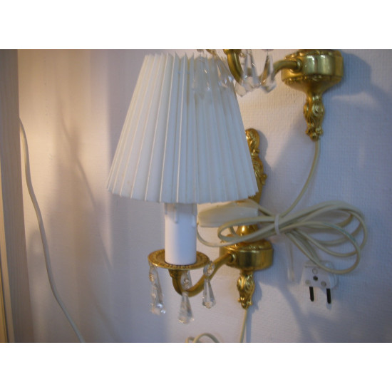 2 gilded Wall lamps with prisms, 26 cm with lampshade