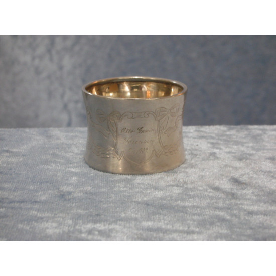 Napkin ring in 830 silver, 3.1x4.4 cm