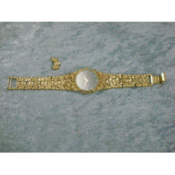 Povl Klarlund Wristwatch in gold-plated steel no. 150.010, 3.2 cm