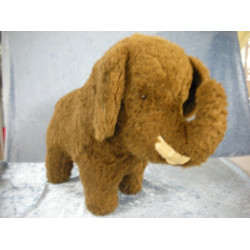 Old Plush Elephant, 37x48 cm