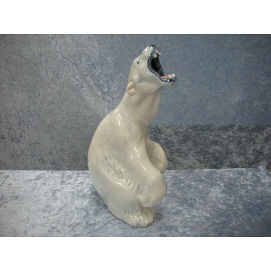 Polar bear no 060 + 502, 32.5 cm, 1st sorting, Royal Copenhagen