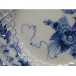 Blue Flower curved, Flat Plate with perforated edge no 1637, 21.5 cm