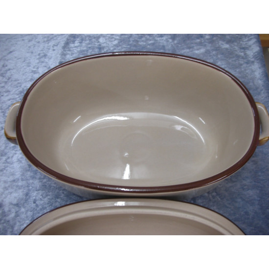Peru stoneware, Lidded bowl no 512, 16.5x33x19.5 cm, Bing & Grondahl