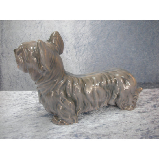 Skye Terrier stor nr 2130, 14x25 cm, Bing & Grøndahl