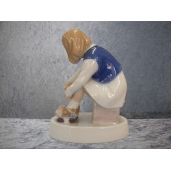 Figurine of the year 1986, Jenny, Roller skater girl , 16.5 cm, Factory first