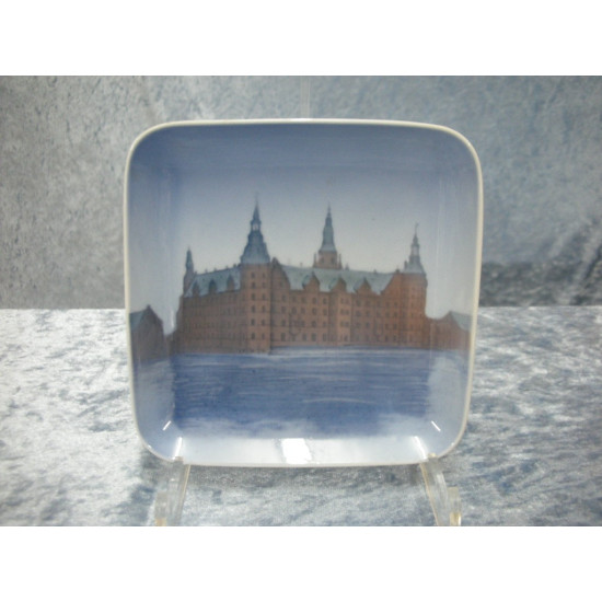 Plate / Dish no 1300/6537, Frederiksborg Castle, 12.5x12.5cm, 1, B&G